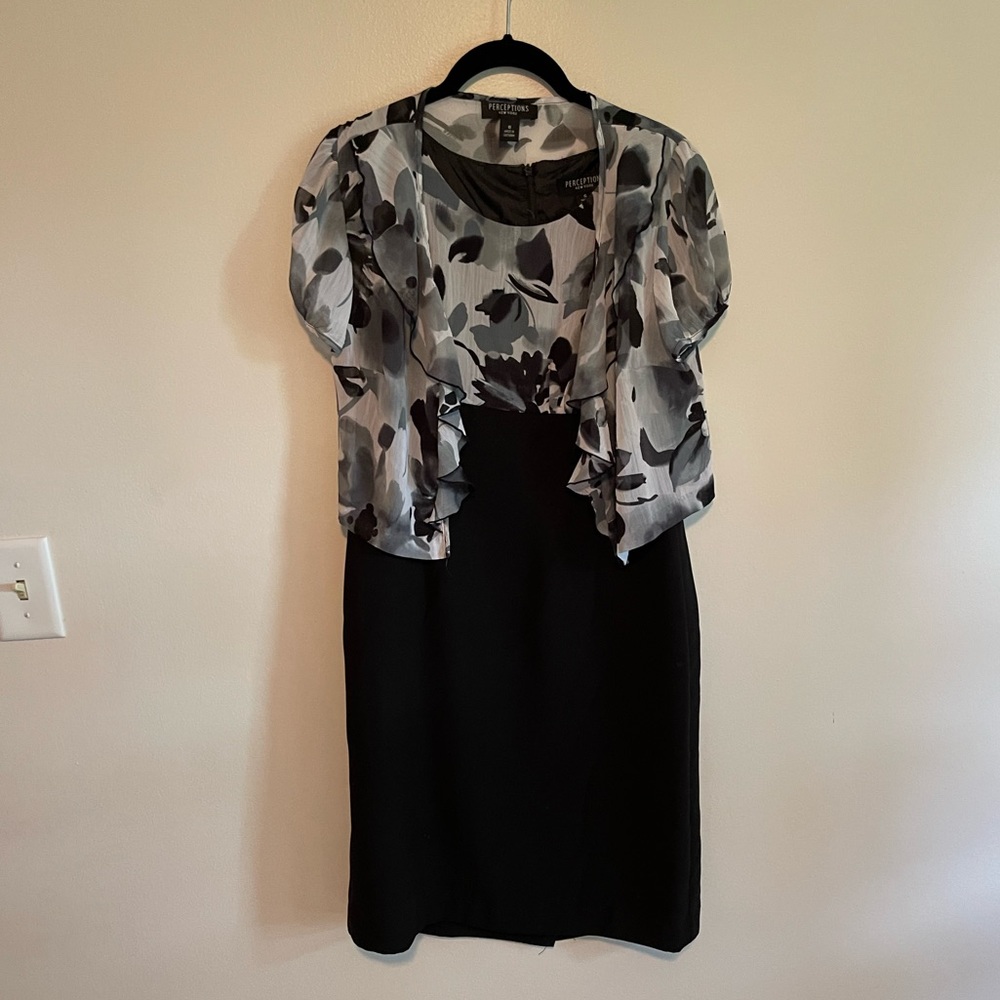 Vintage Perceptions Cocktail Dress with Small Shoulder Cover | Size 6